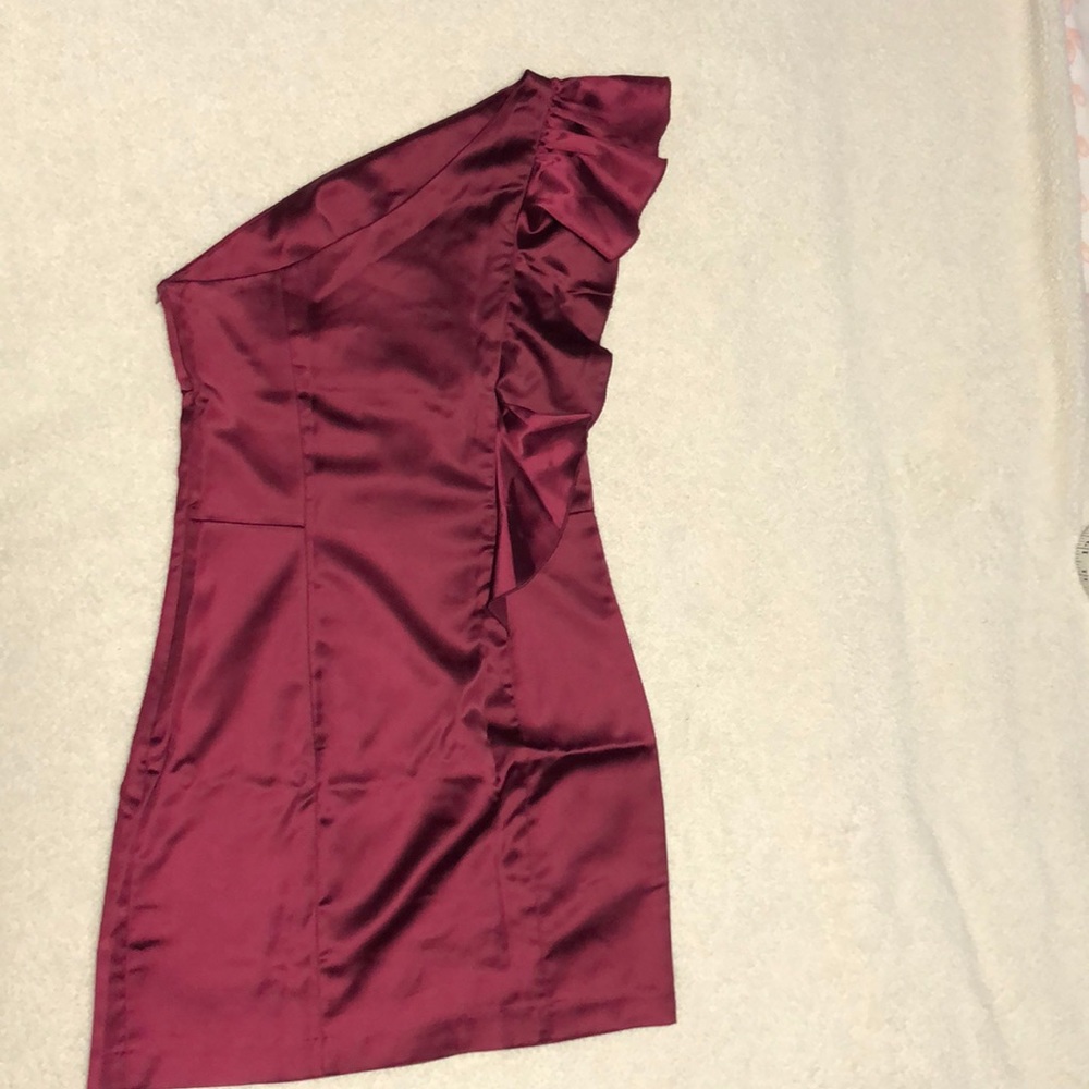 Violet dress small one shoulder night out dress